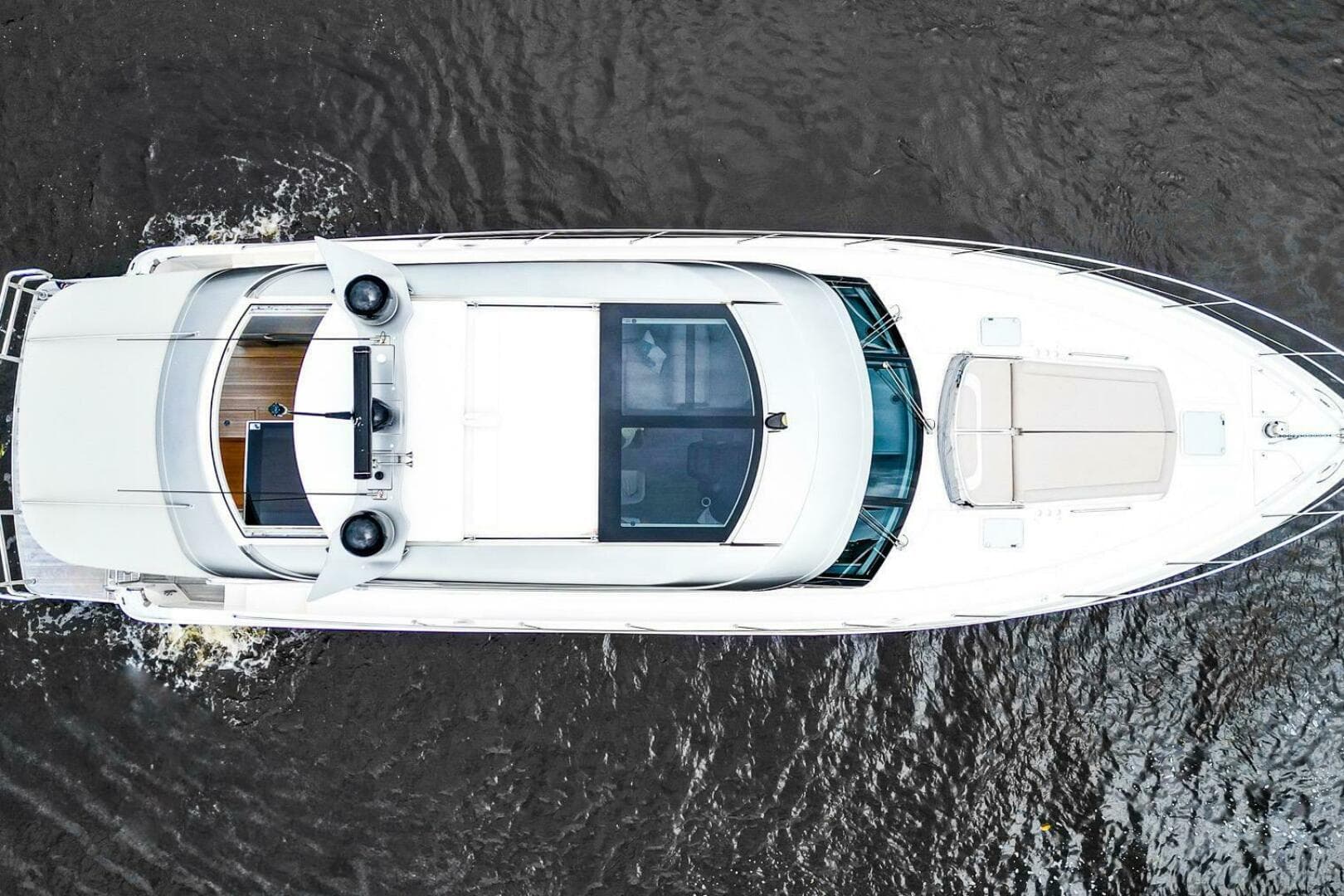 2021 Riviera 5400 Sport Yacht Platinum Edition