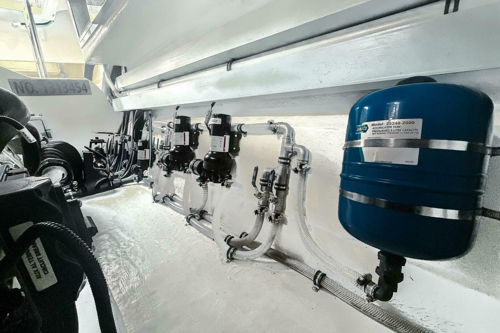 2021 Riviera 5400 Sport Yacht Platinum Edition