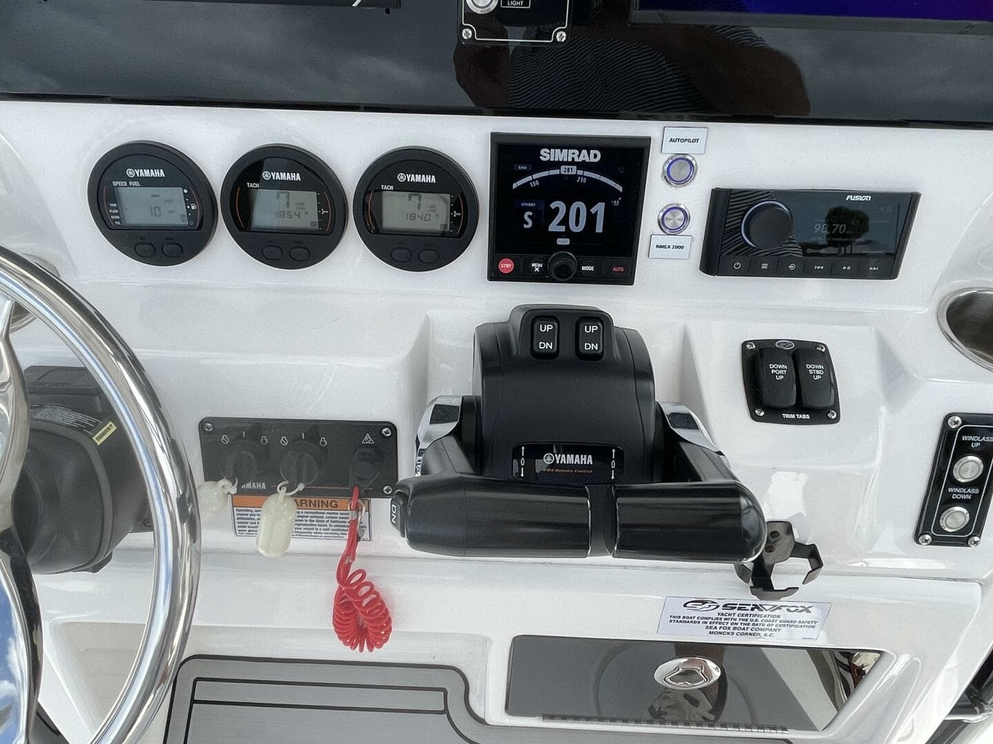 2023 Sea Fox 268 Commander