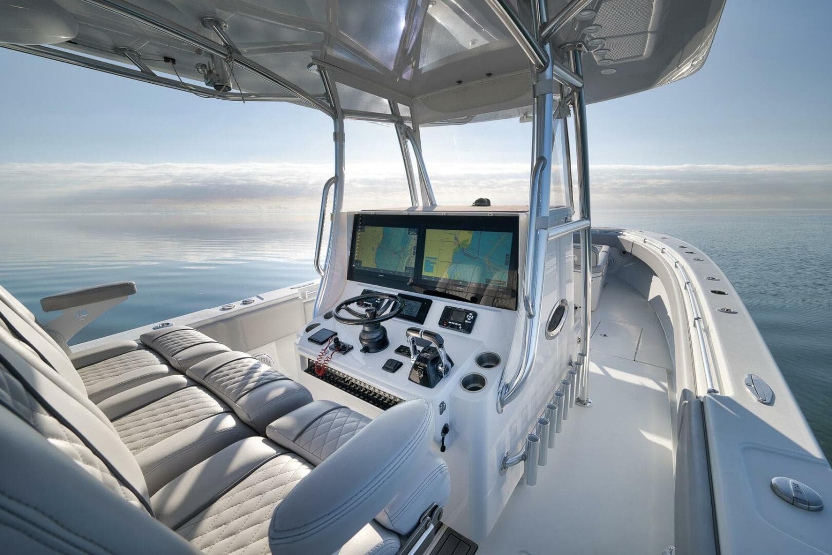 2021 Contender 39 ST