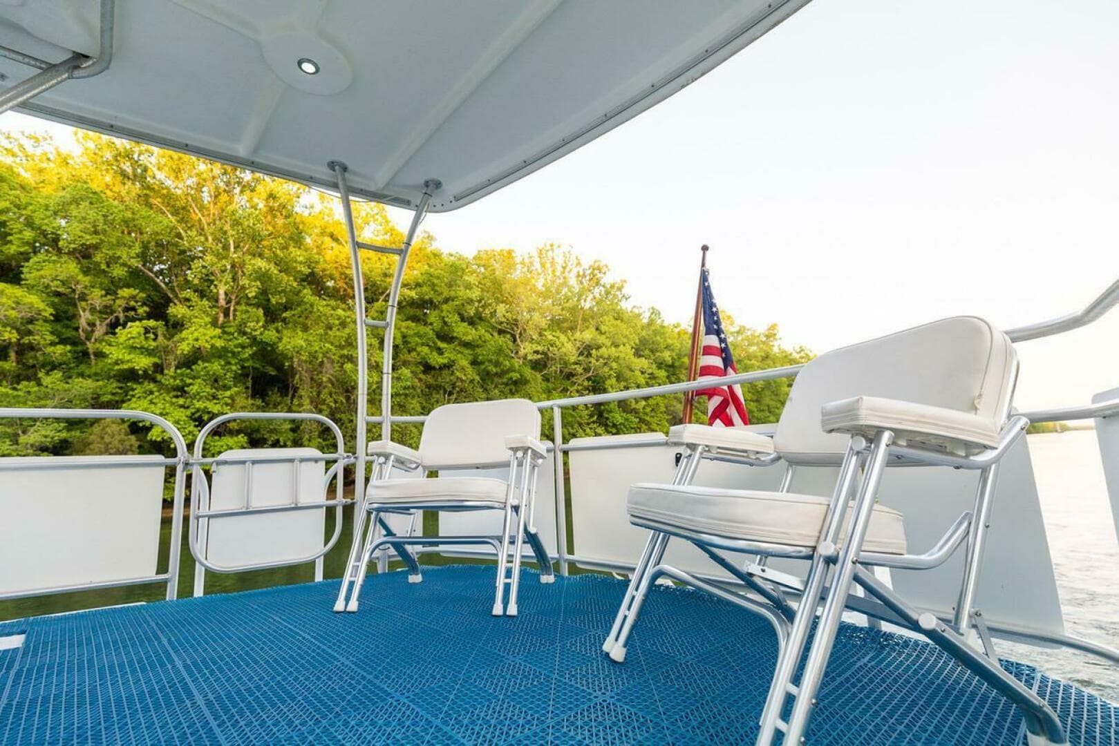 1996 Mainship 37 Motor Yacht