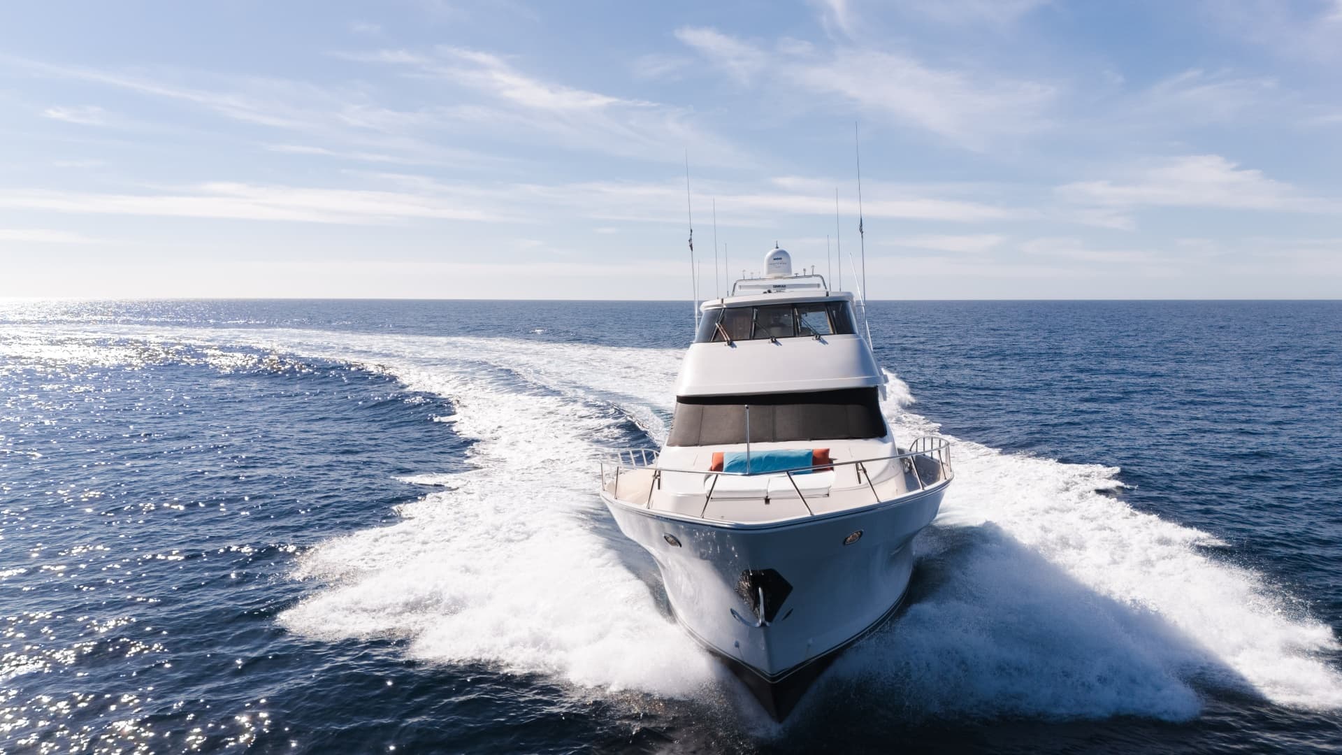 2012 McKinna 69 Skylounge