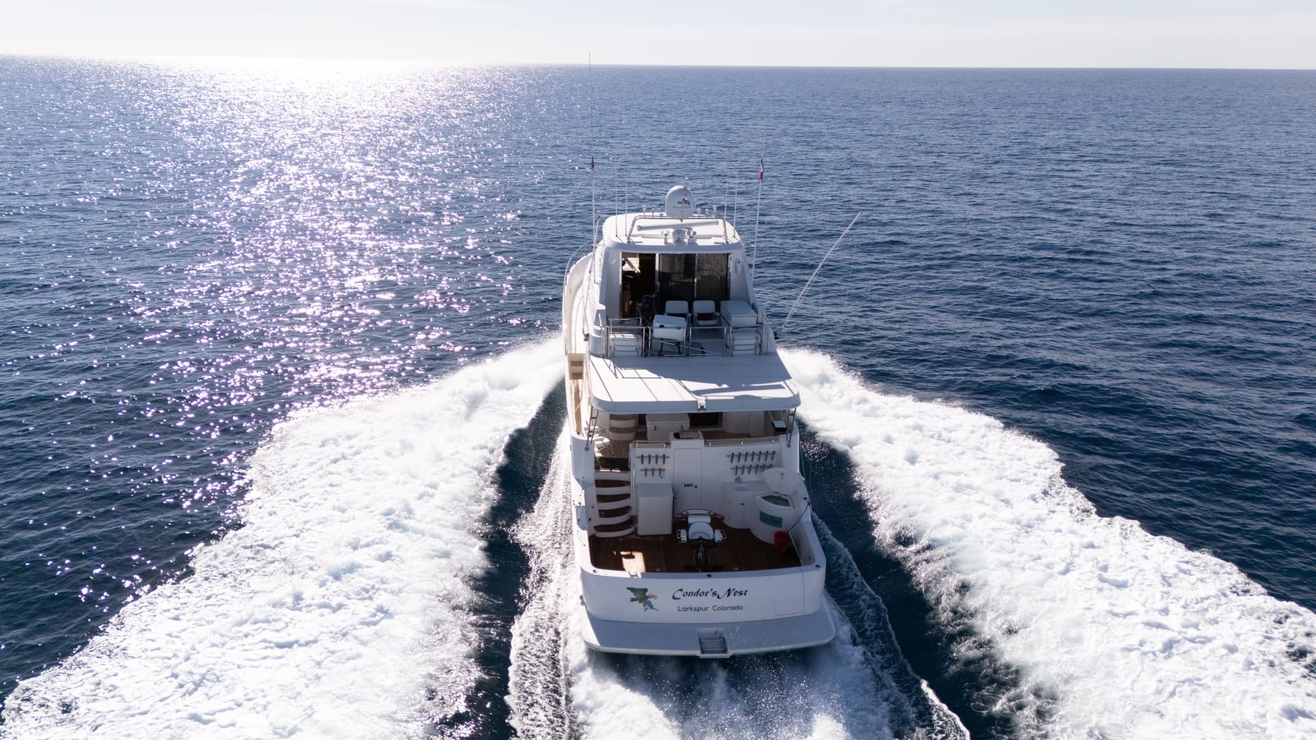 2012 McKinna 69 Skylounge