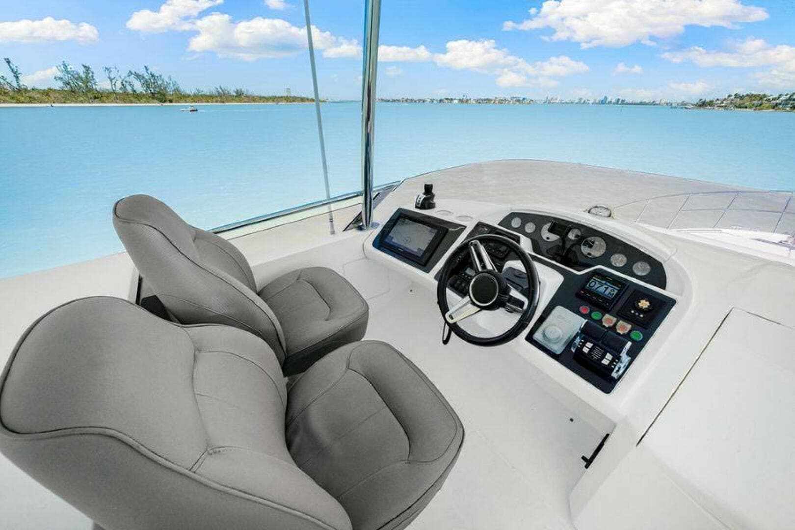 2017 Princess 56