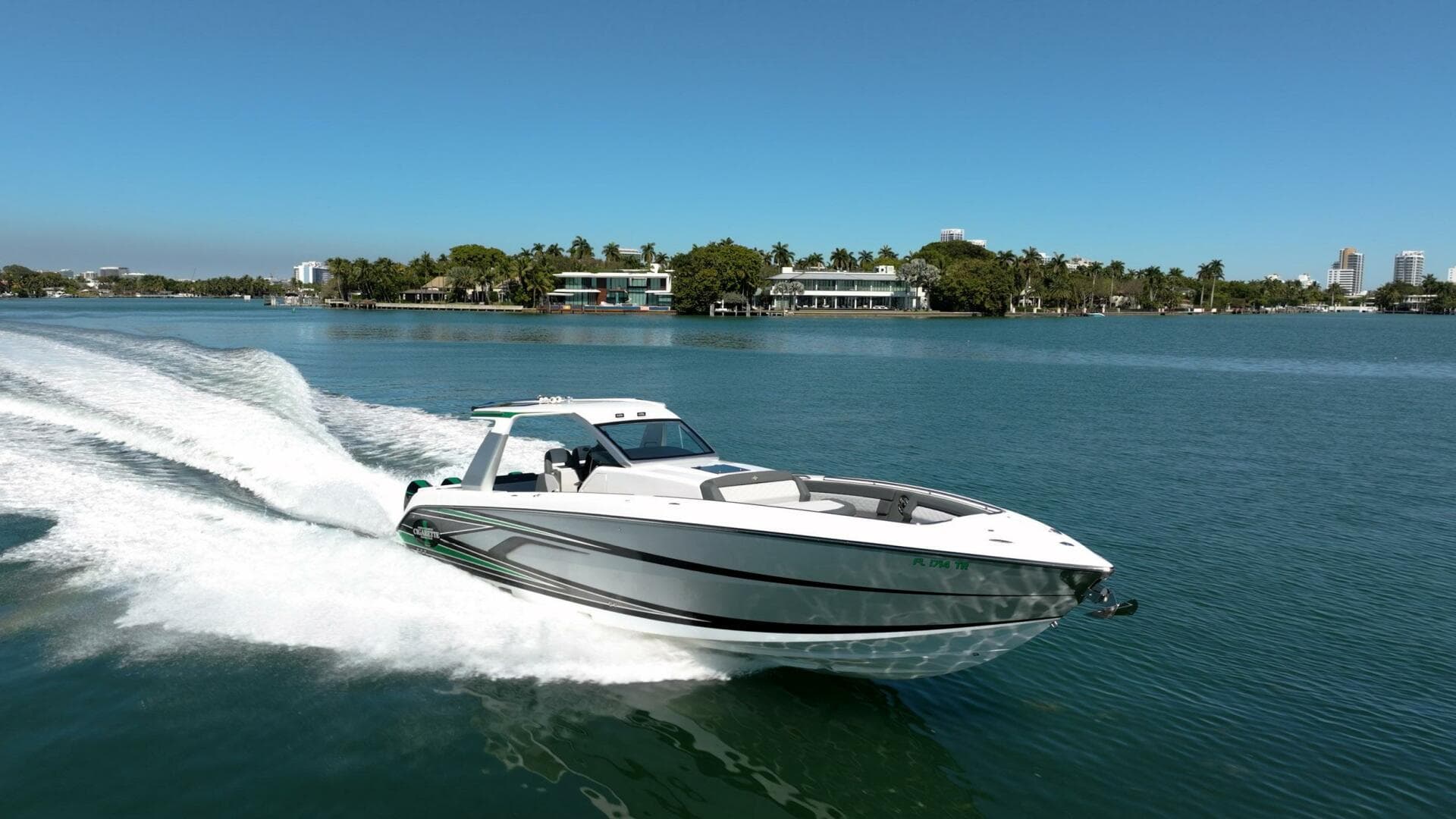 2024 Cigarette 42 Auroris