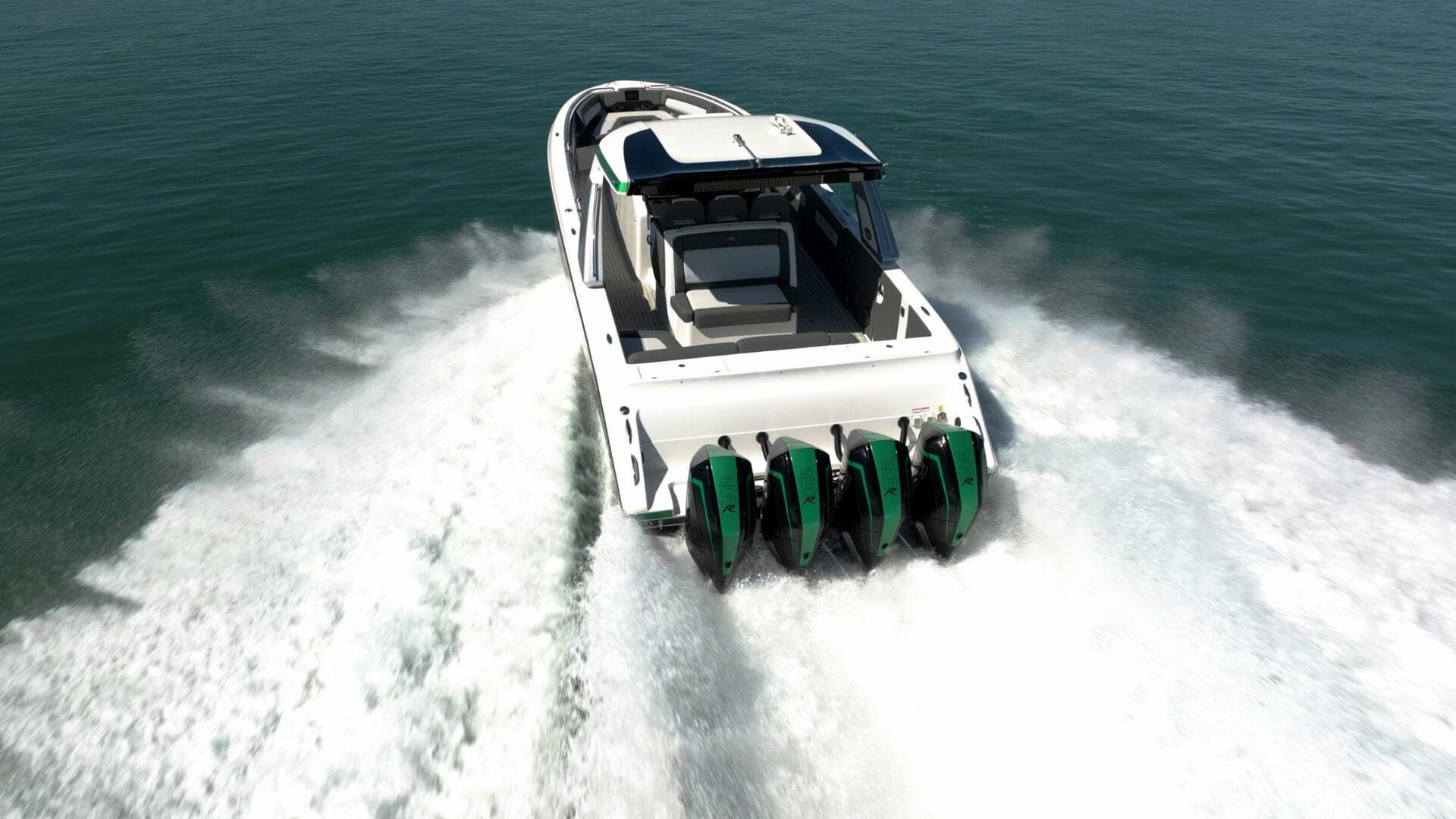 2024 Cigarette 42 Auroris