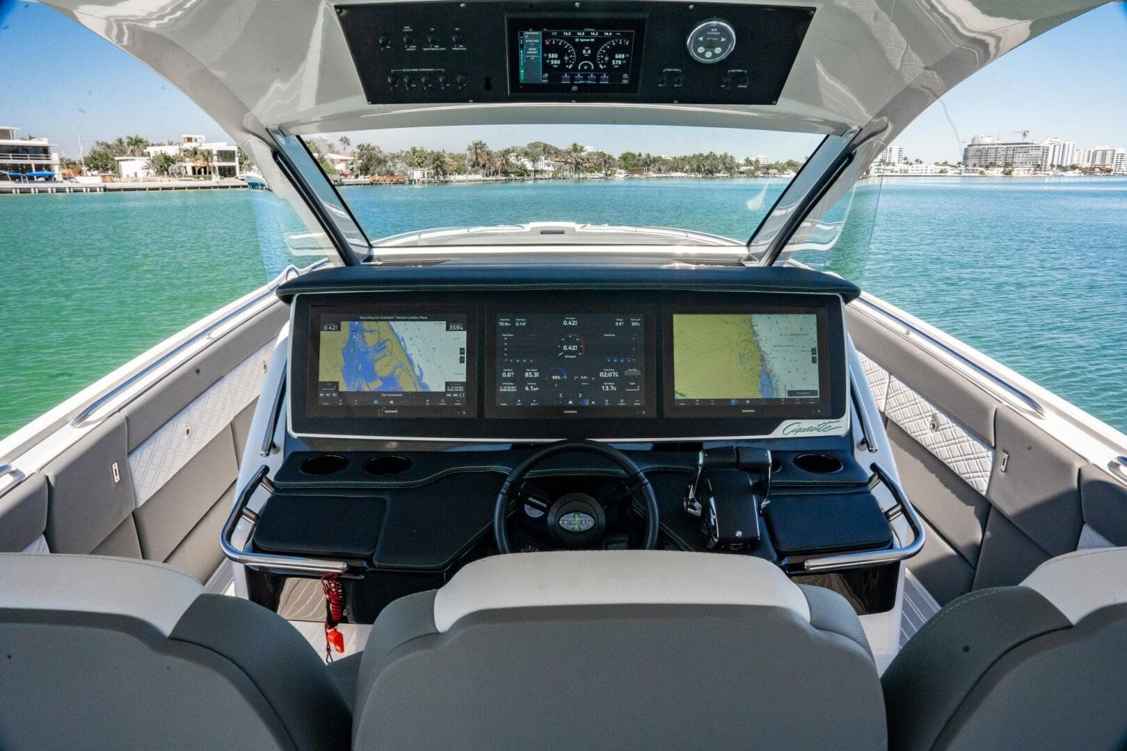 2024 Cigarette 42 Auroris