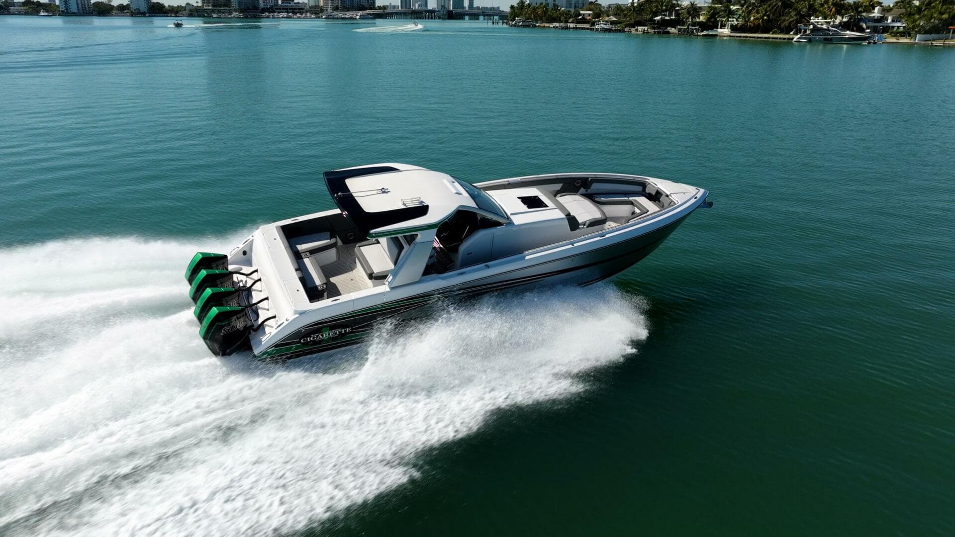 2024 Cigarette 42 Auroris