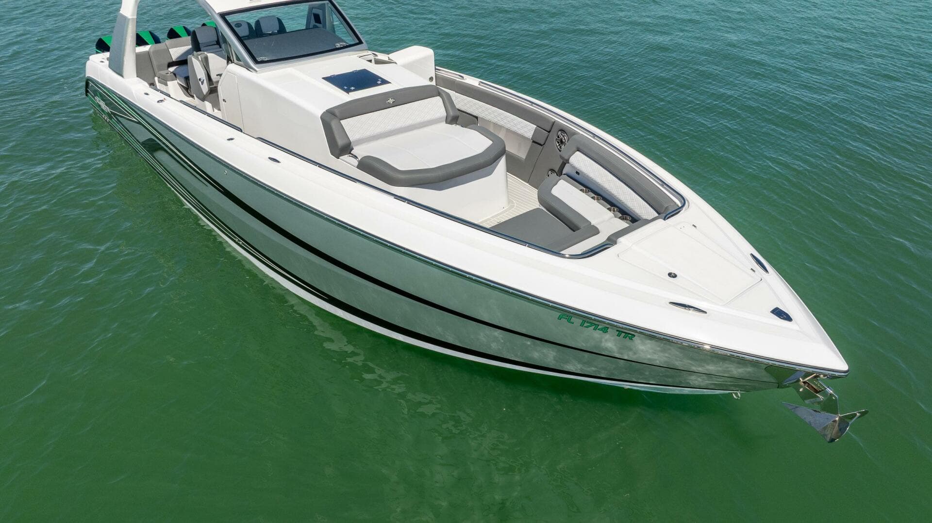 2024 Cigarette 42 Auroris