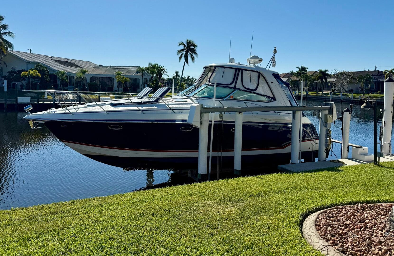 2008 Formula 37 Performance Cruiser