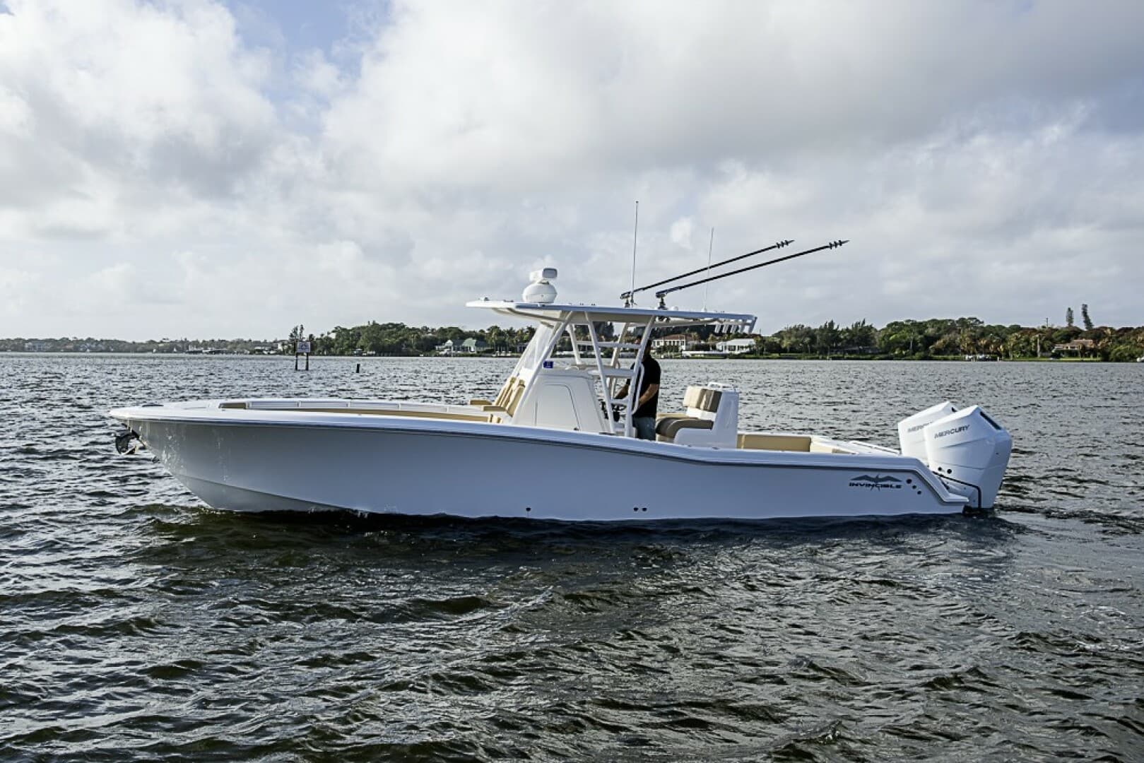 2023 Invincible 33 Open Fisherman