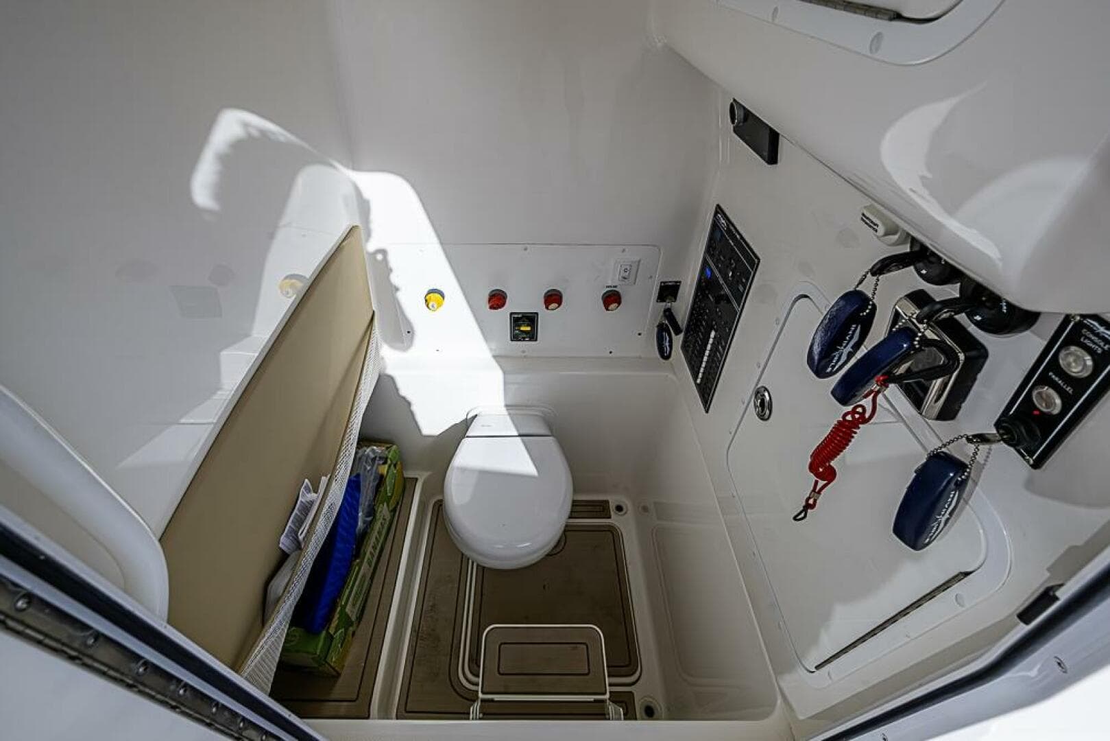 2023 Invincible 33 Open Fisherman