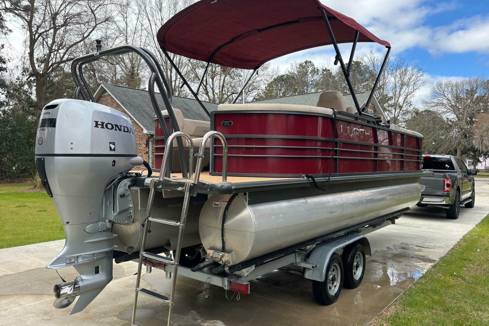 2018 Coach Pontoons 230 RF