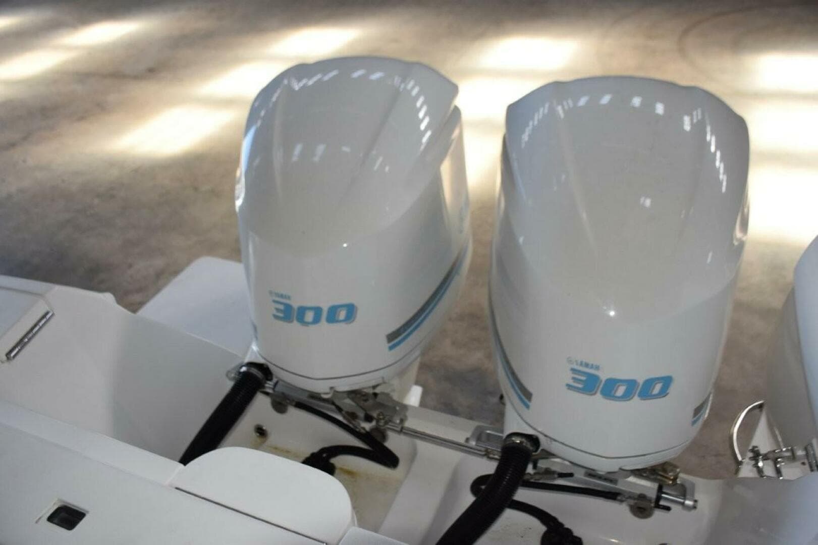 Twin Yamaha 300hp 4 Strokes, Low Hour Dependable Power With Power Assist Steering.