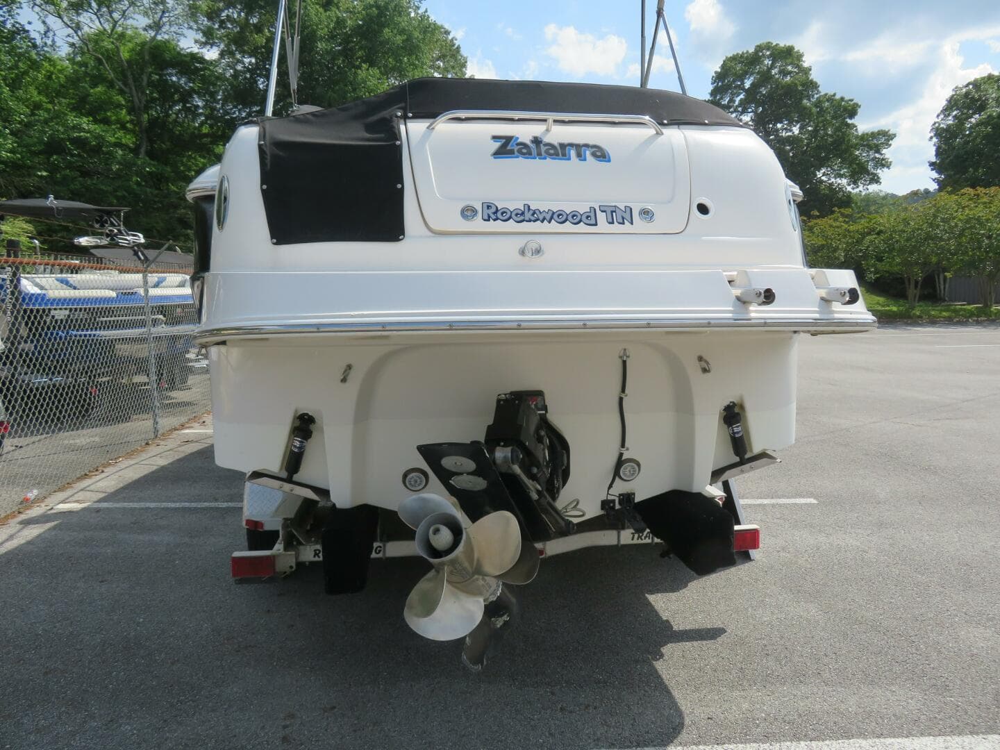 2004 Monterey 245 CRUISER