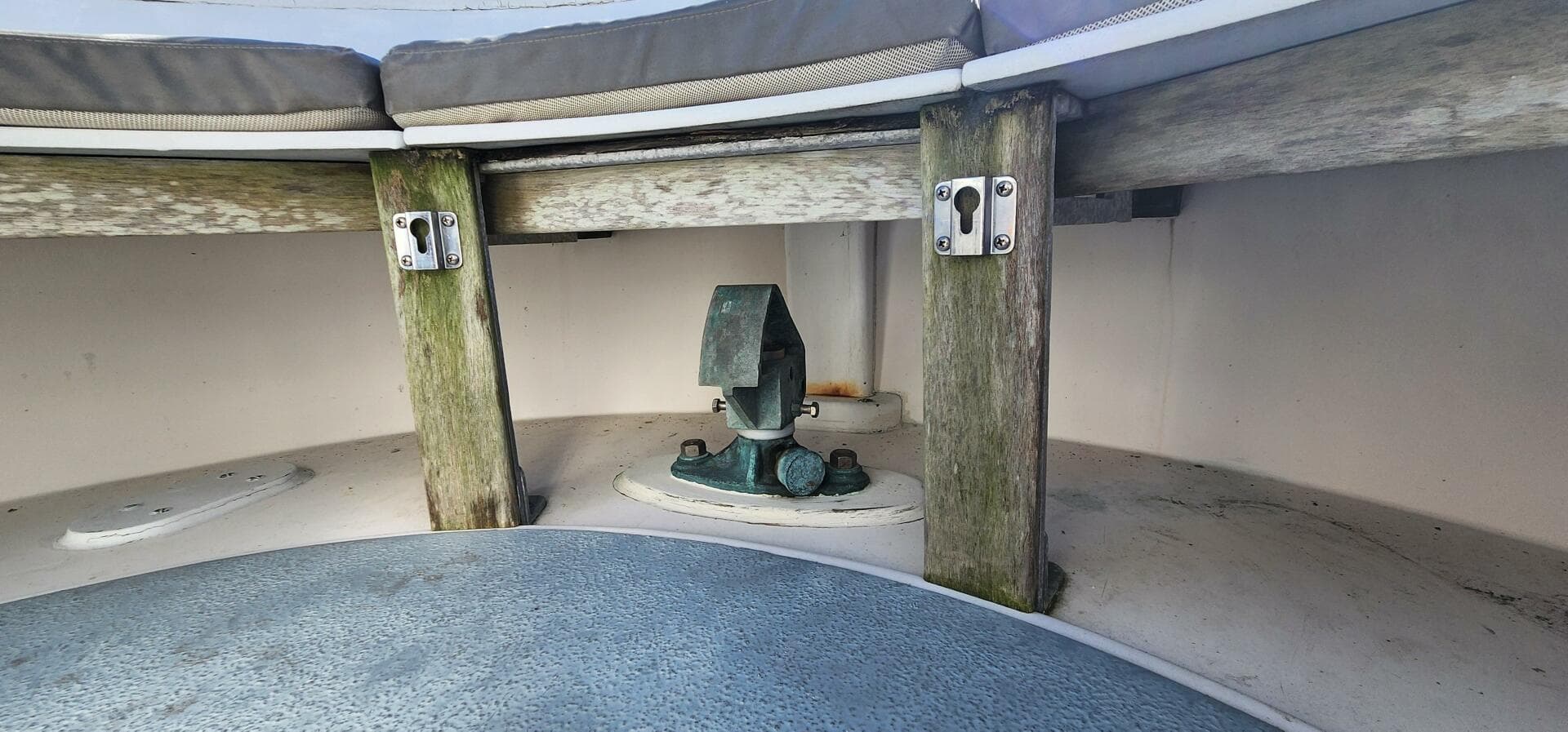 1996 Tillotson-Pearson Motorsailer 32