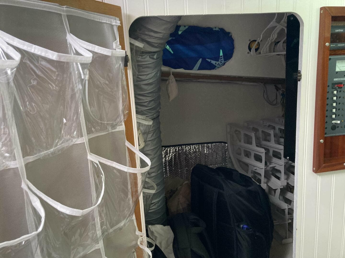 1978 Prairie Boat Works Coastal Cruiser