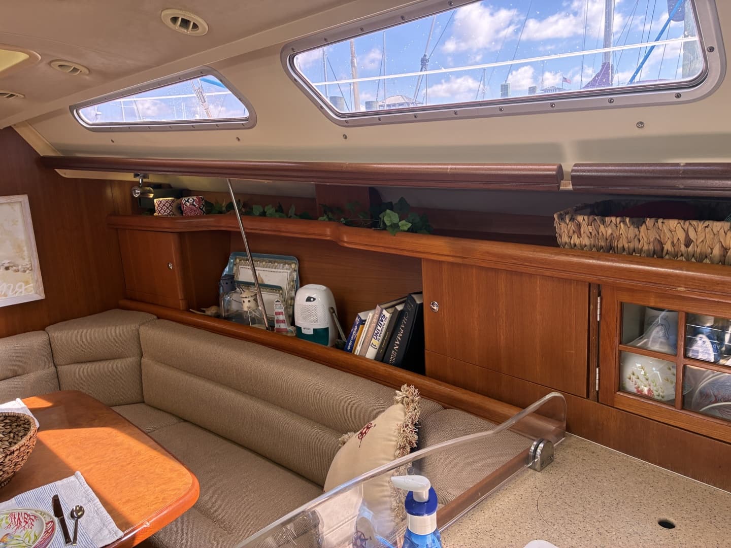 2008 Hunter 38 - 