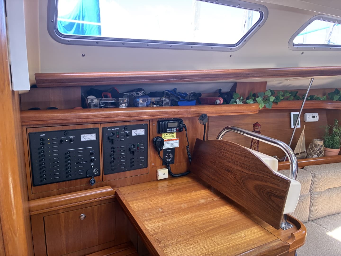 2008 Hunter 38 - 