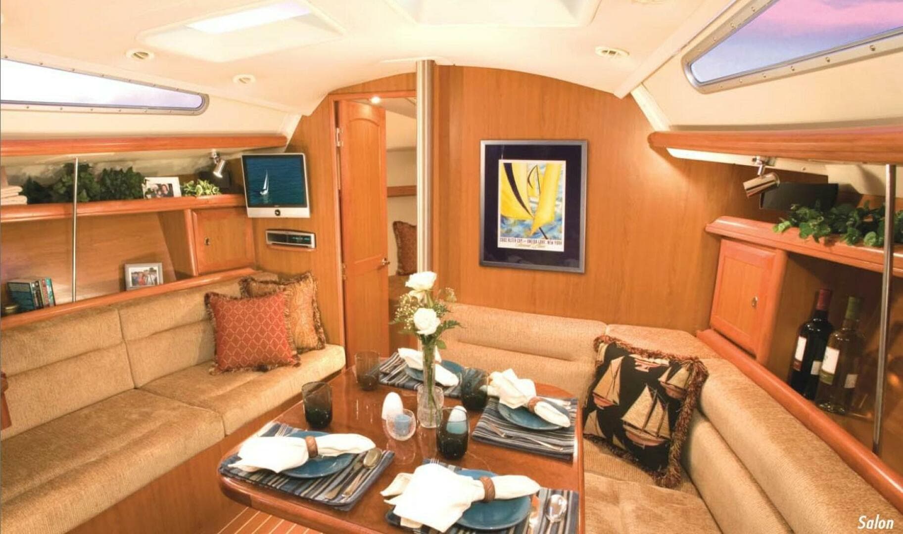 2008 Hunter 38 - Salon