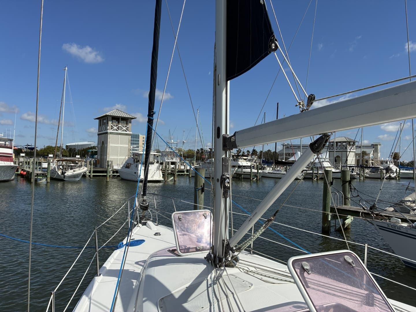 2008 Hunter 38 - 