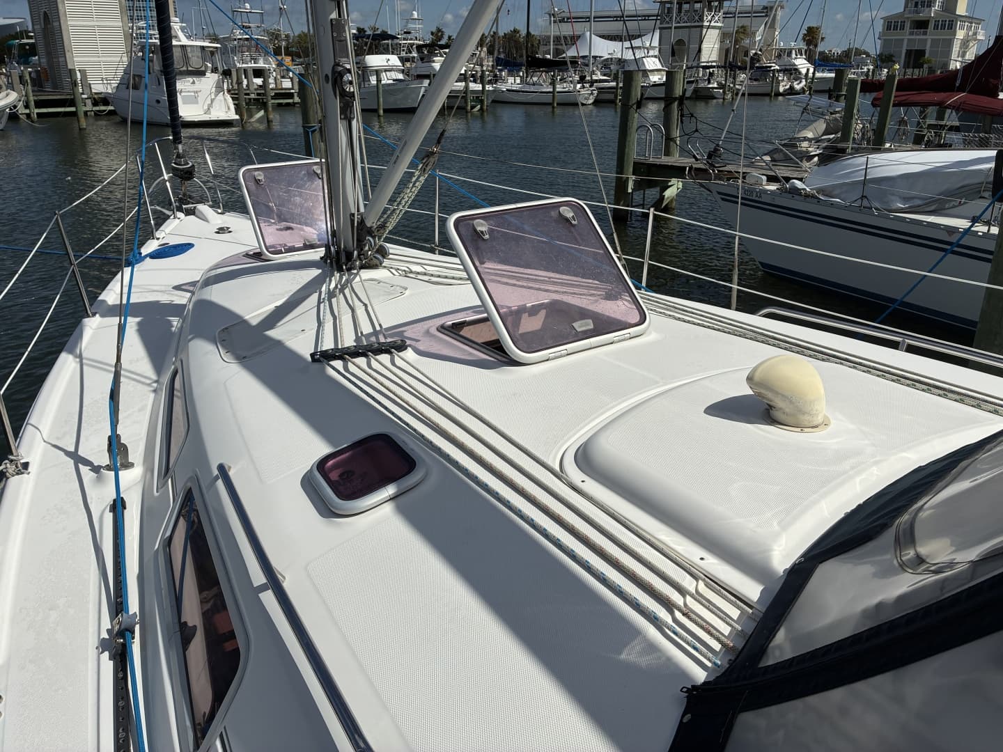 2008 Hunter 38 - 