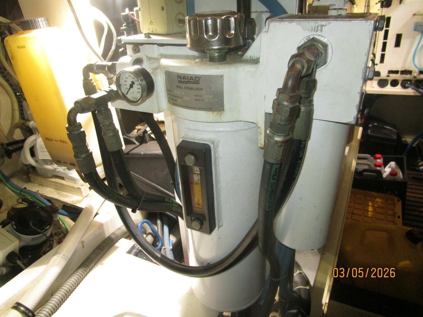 42' Grand Banks stabilizer system