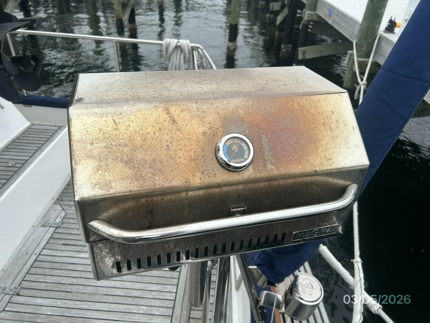 42' Grand Banks BBQ grill
