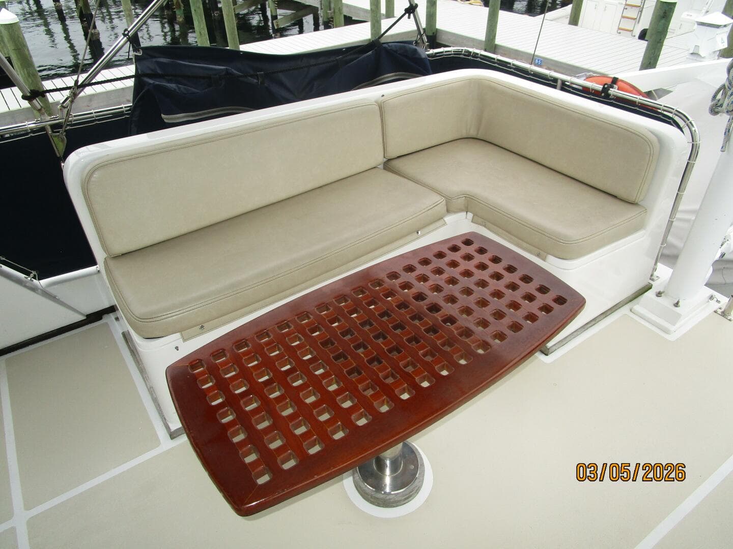 42' Grand Banks flybridge starboard aft seating