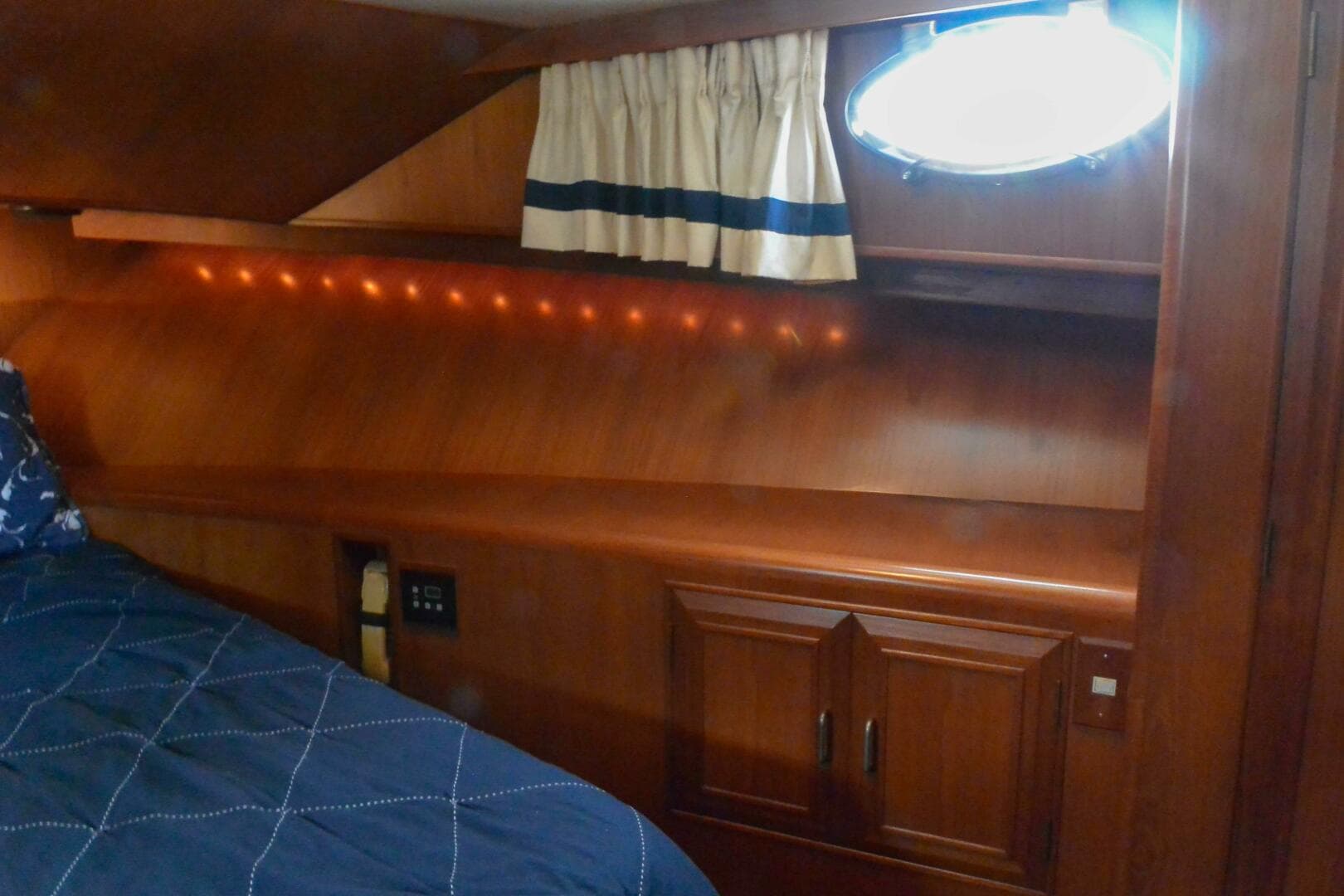 Master stateroom starboard 