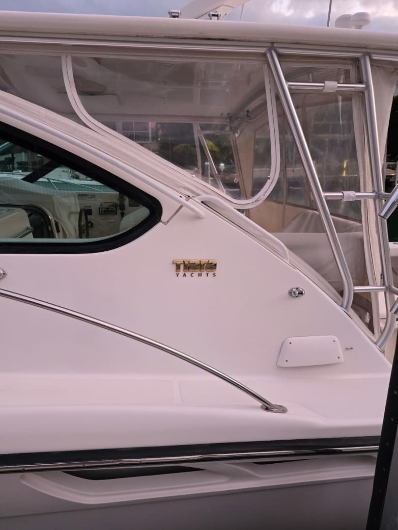 2006 Tiara Yachts 3600 Open