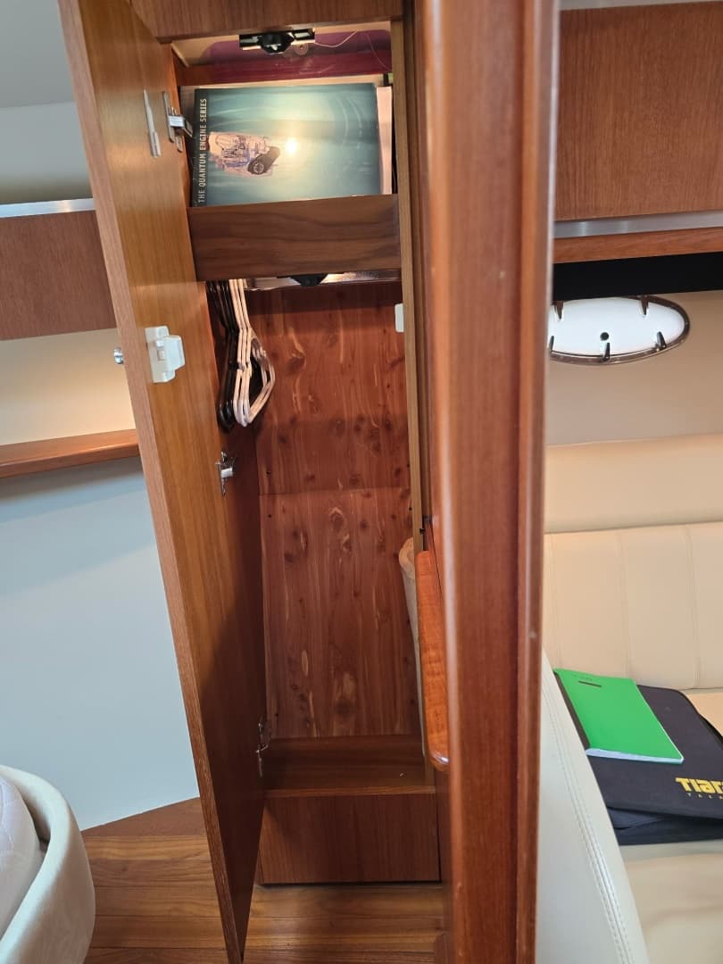 2006 Tiara Yachts 3600 Open