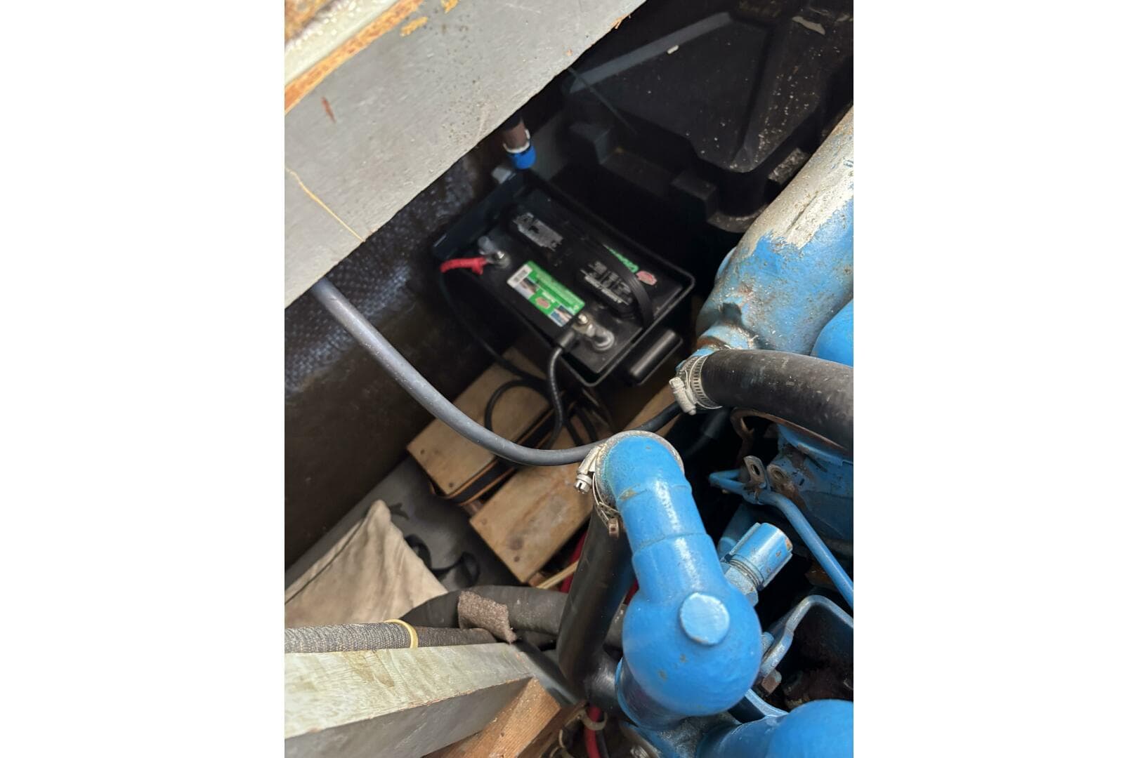 1969 Chris-Craft 35 Commander