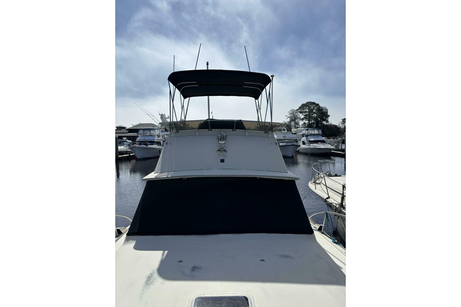 1969 Chris-Craft 35 Commander