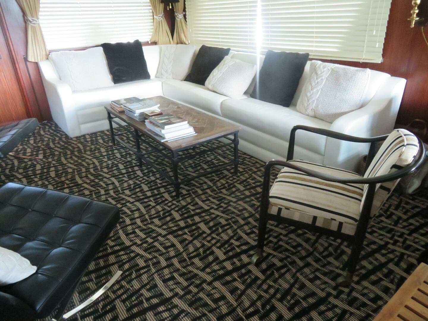 1986 Hatteras 58 Motor Yacht