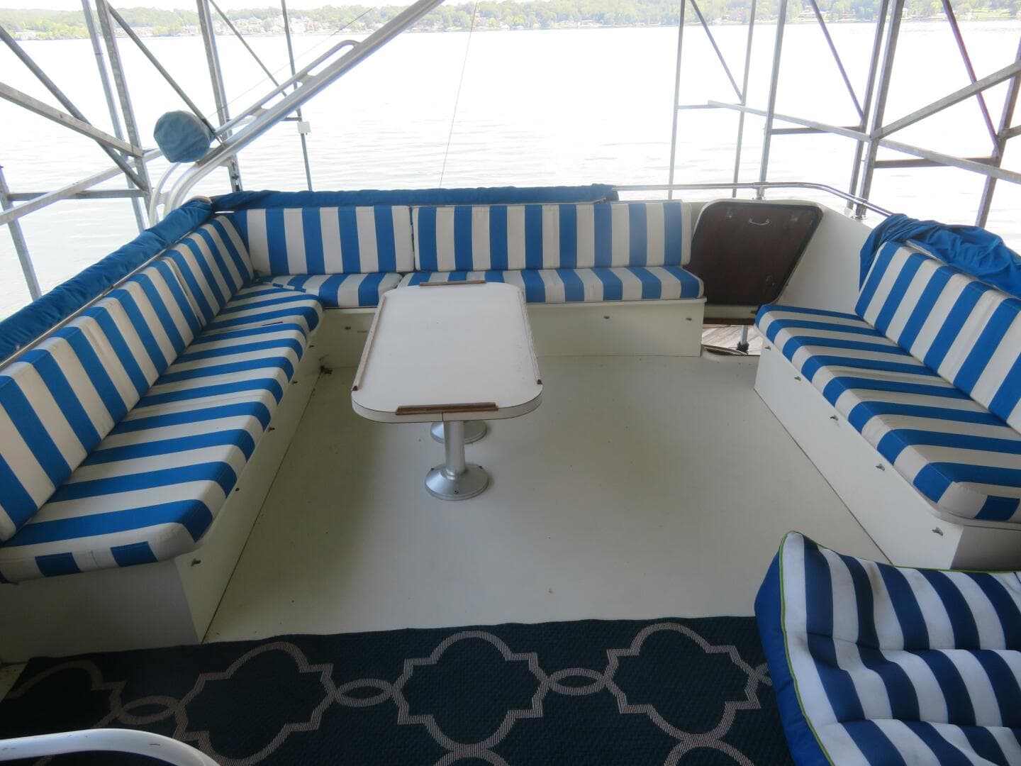 1986 Hatteras 58 Motor Yacht