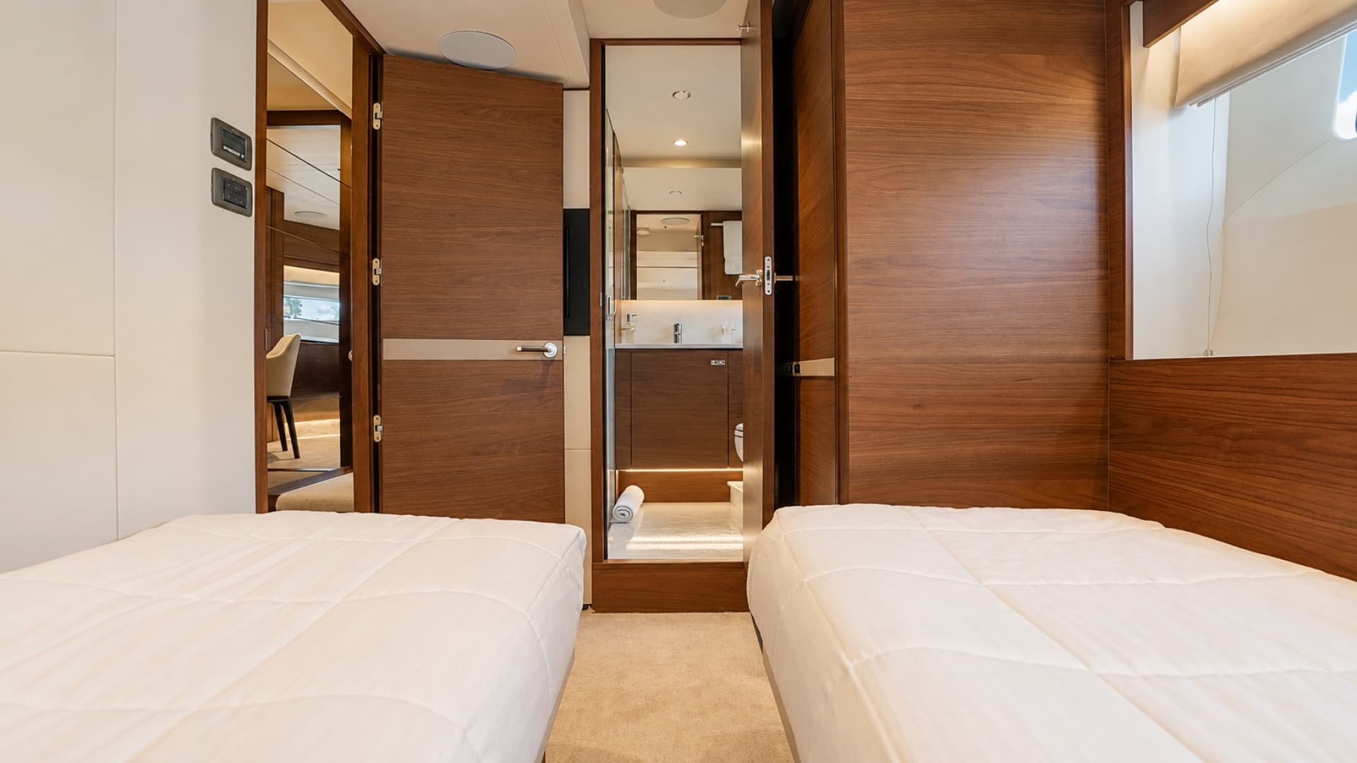 2021 Princess Y85