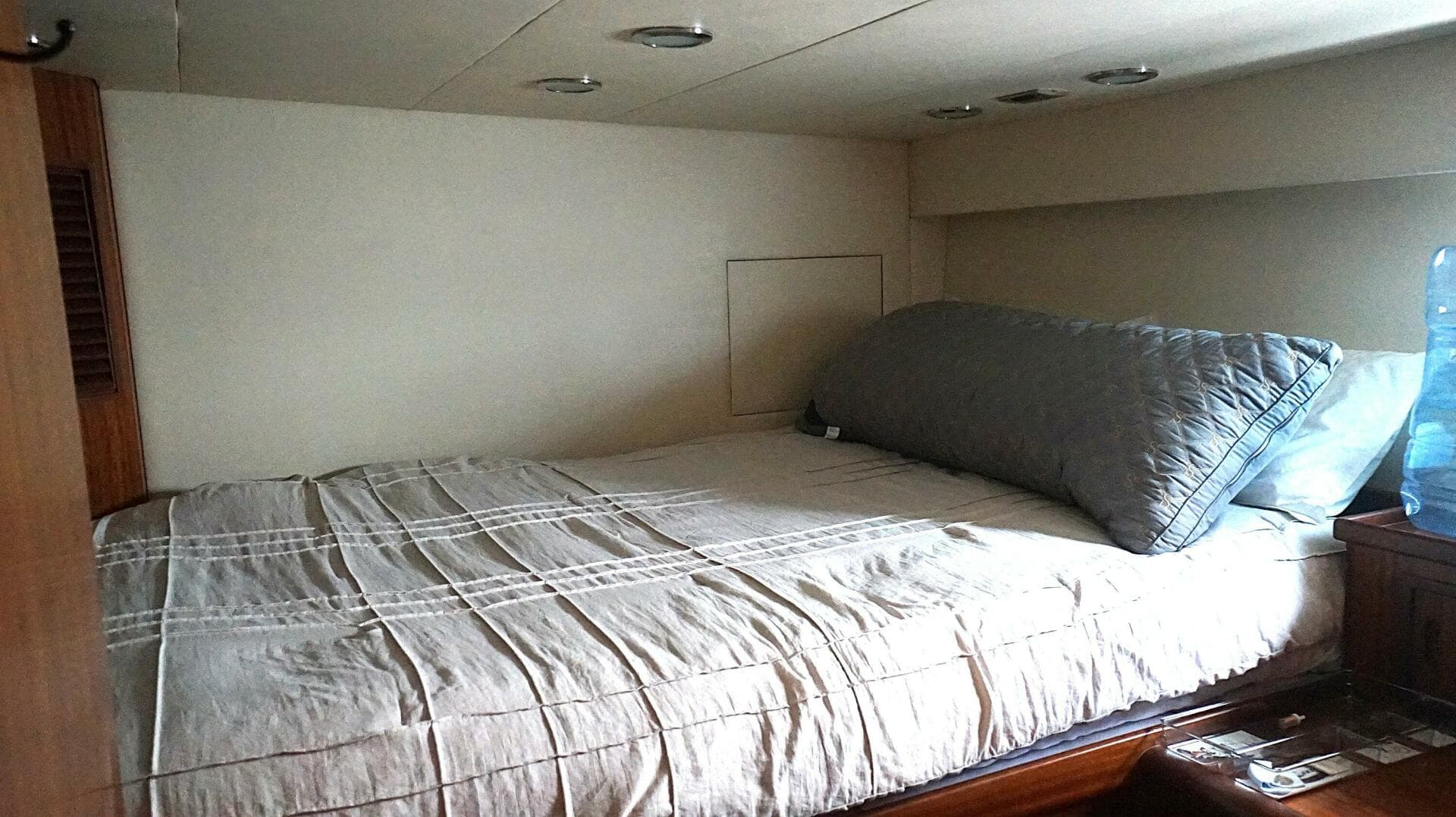 2008 Ocean Alexander 100 Skylounge Megayacht