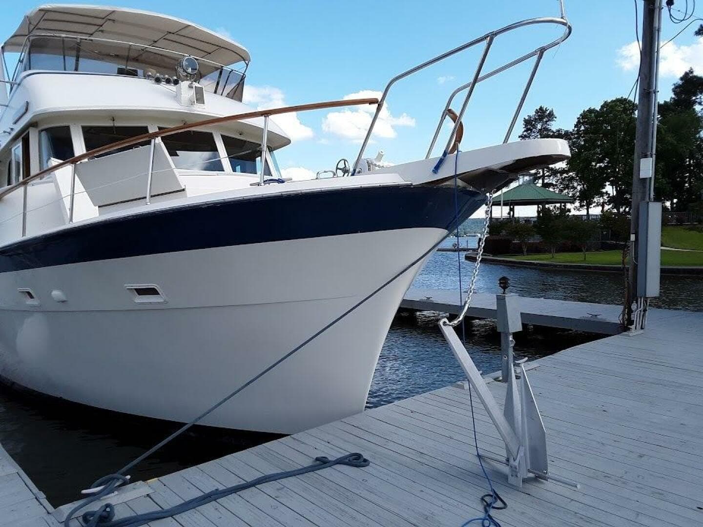 1975 Hatteras 58 LRC