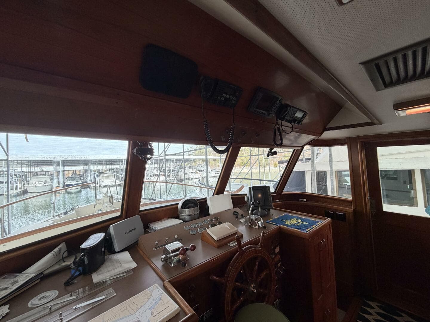 1975 Hatteras 58 LRC