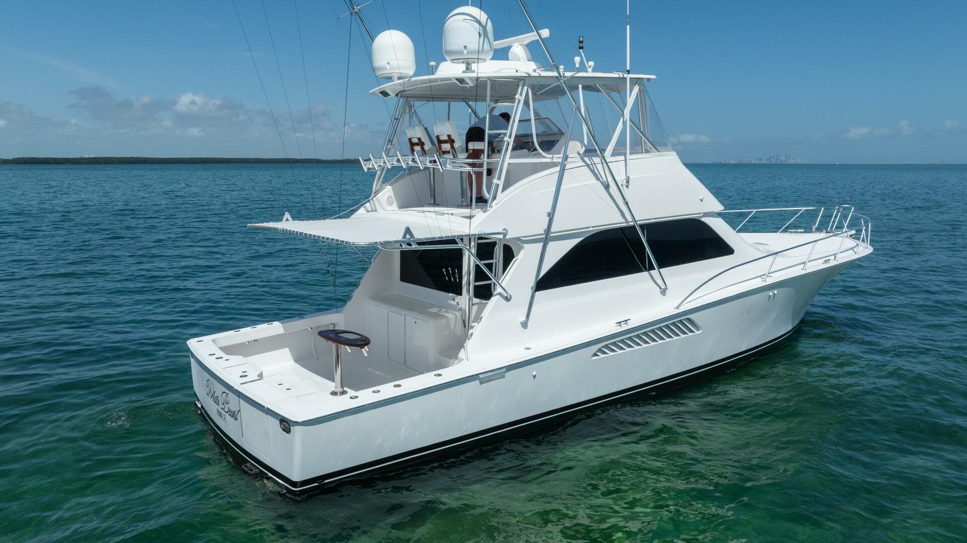 2006 Viking 52 Convertible