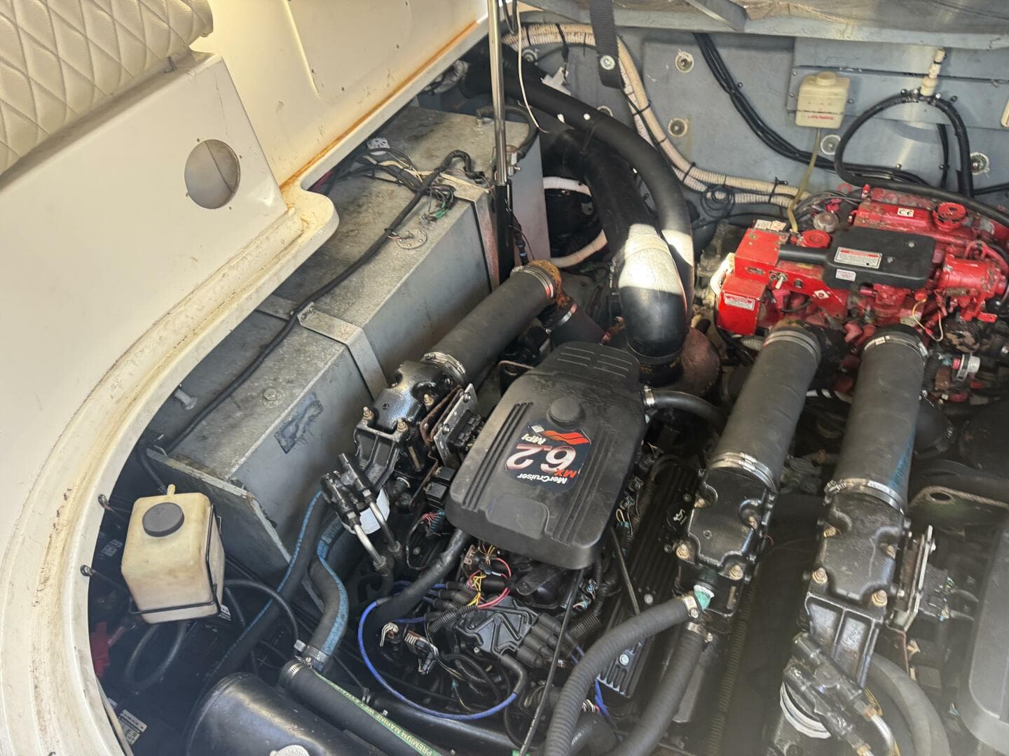 2002 Sea Ray 320 Sundancer