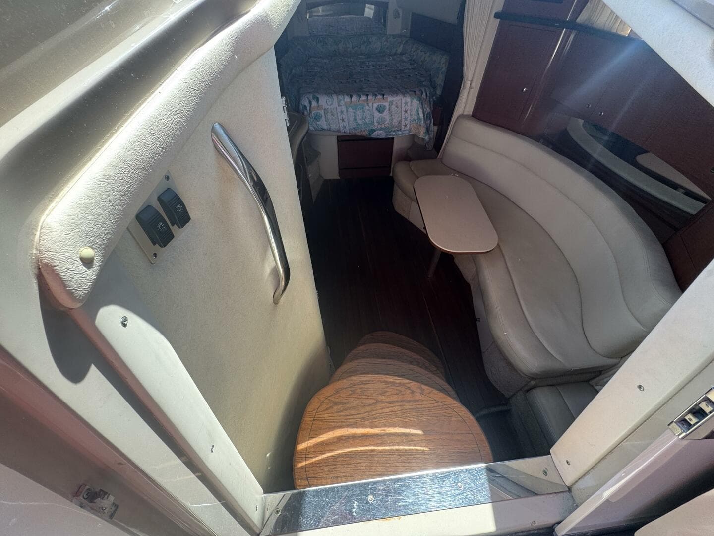 2002 Sea Ray 320 Sundancer