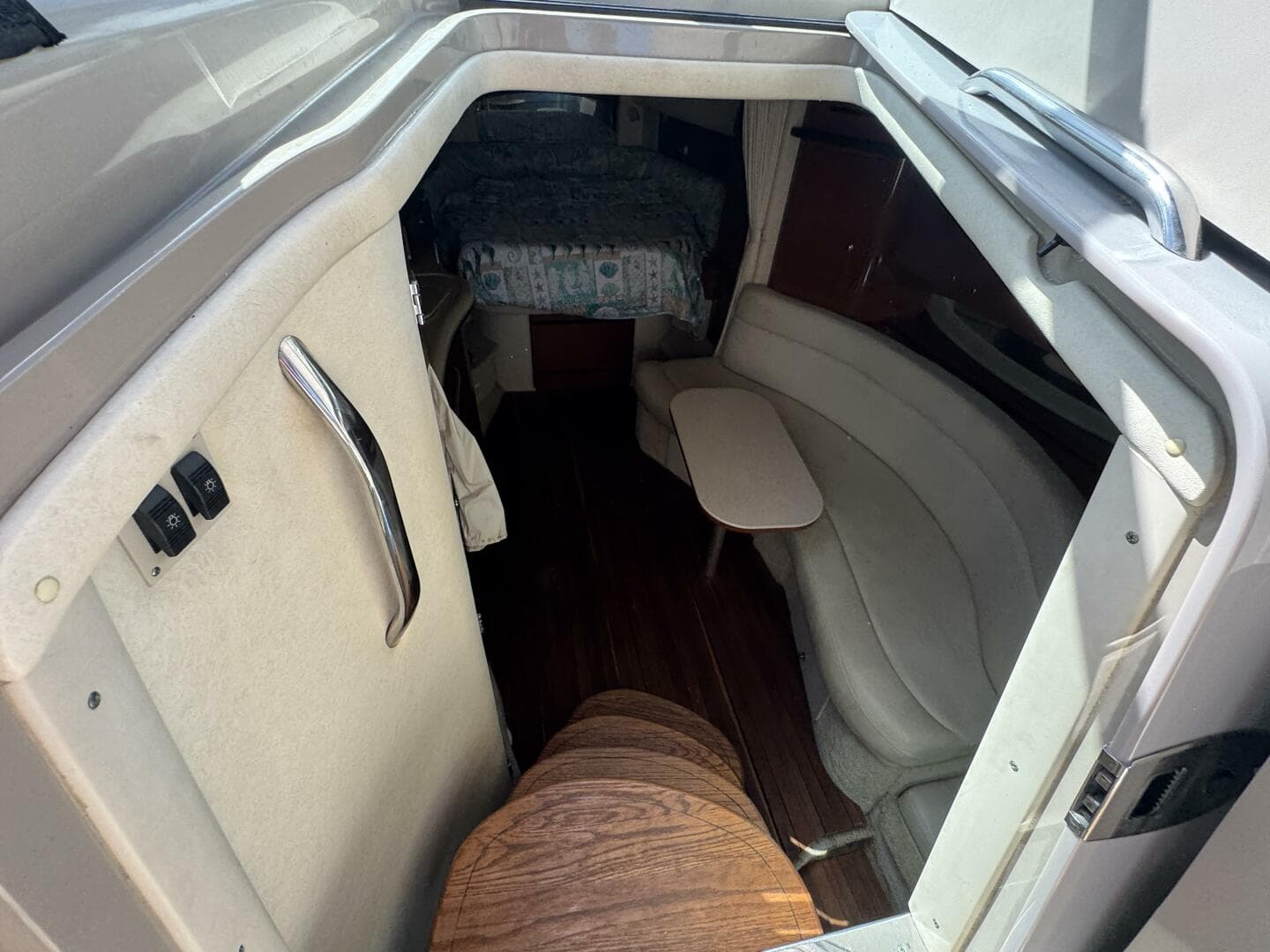 2002 Sea Ray 320 Sundancer