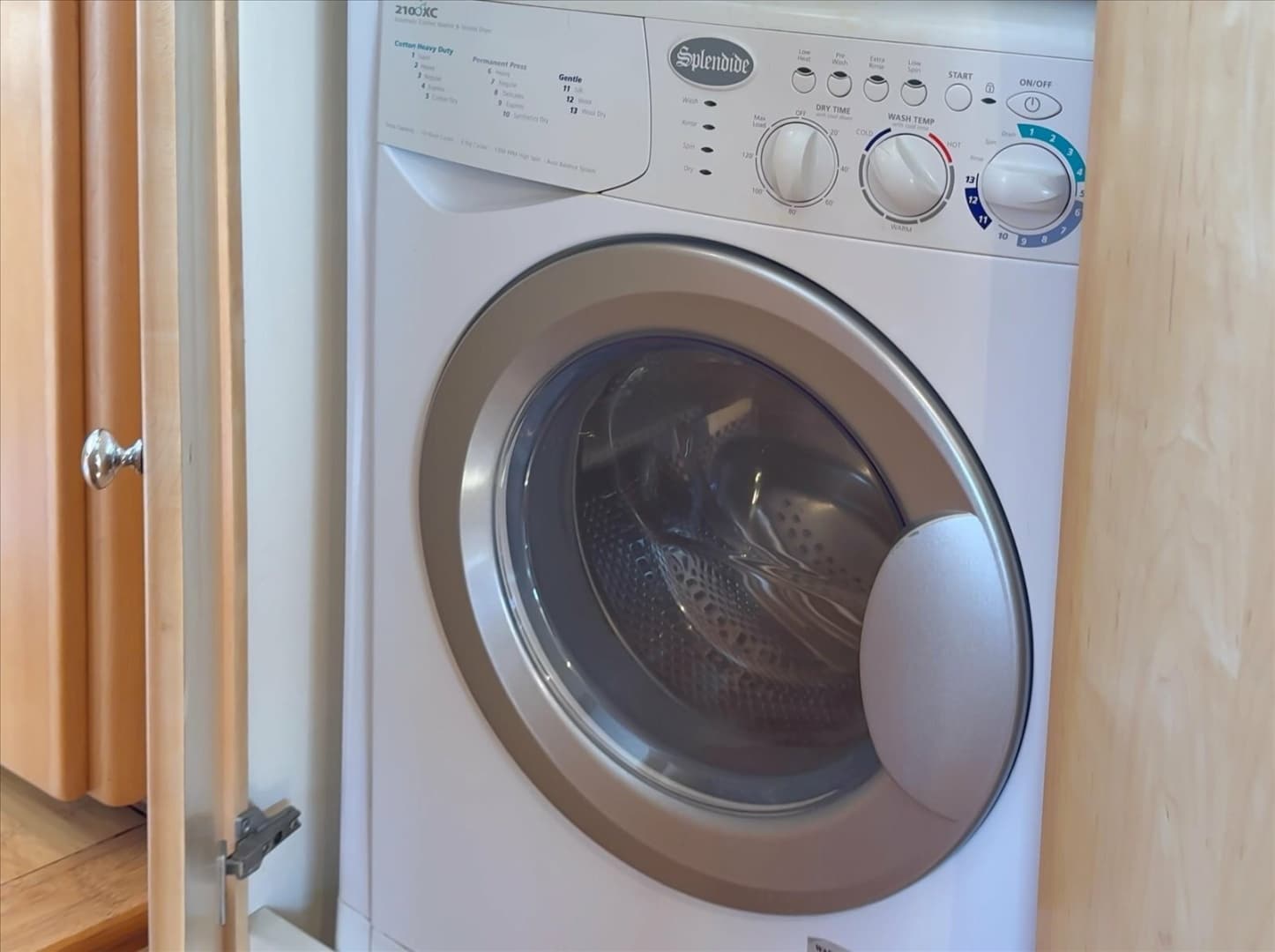 1998 Carver 455 Aft Cabin MY