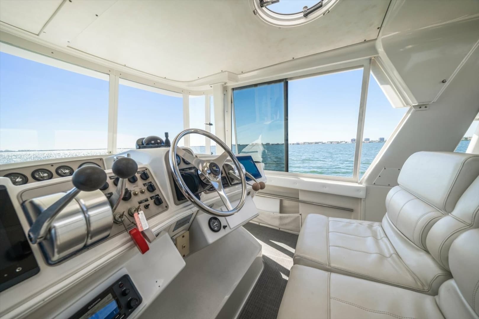 1998 Carver 455 Aft Cabin MY