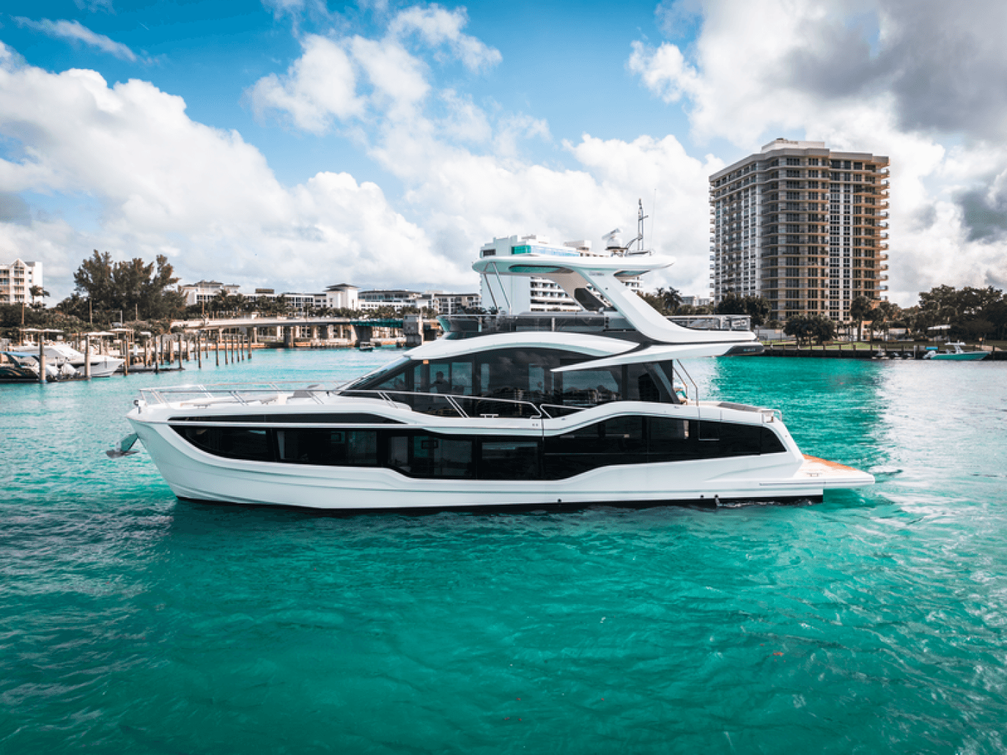 2024 Galeon 560 FLY