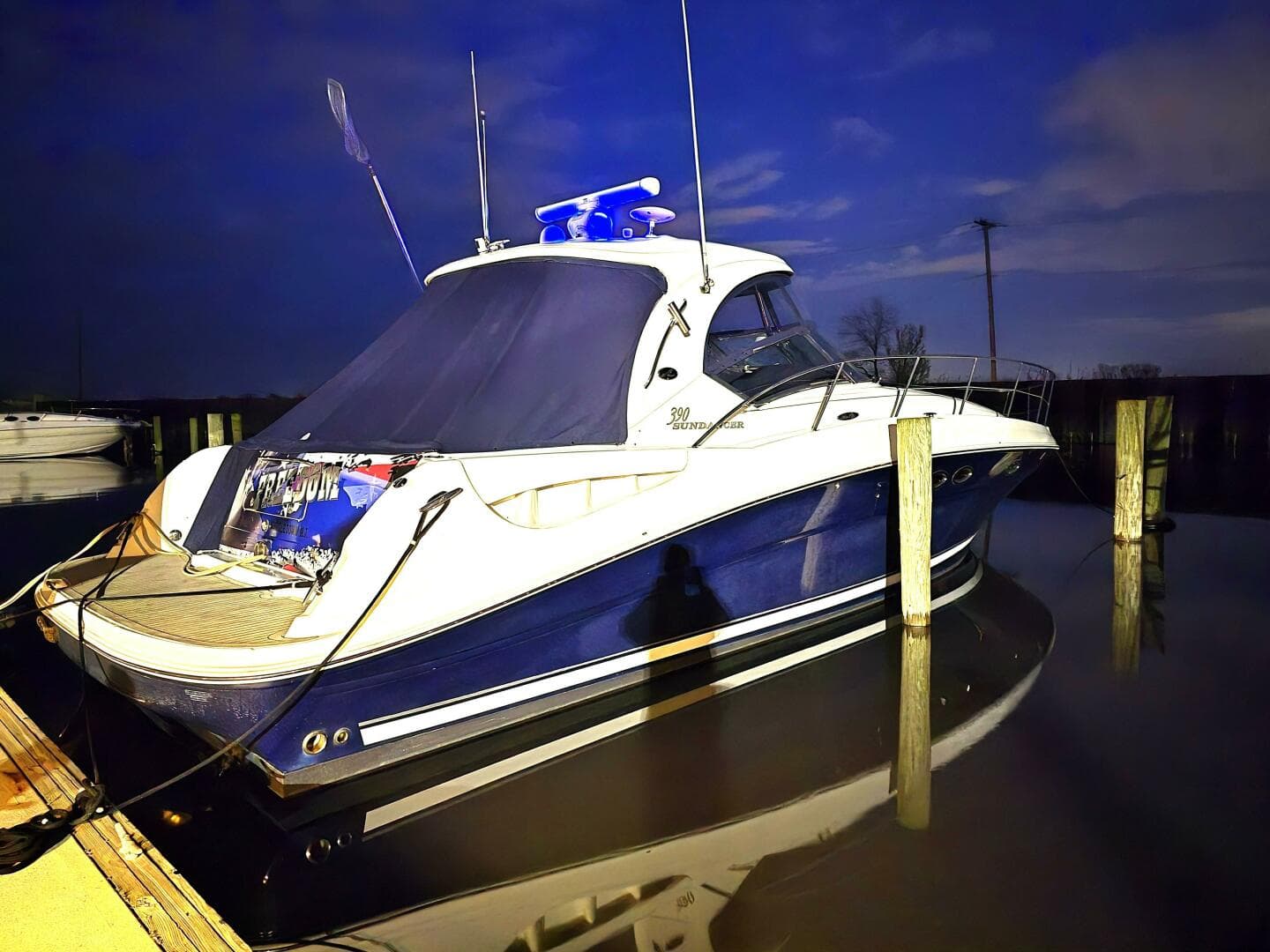 2004 Sea Ray 390 Sundancer