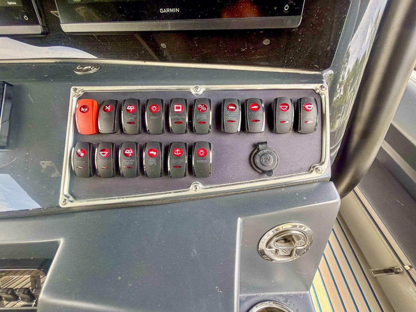 2016 Hydra-Sports 4200 Siesta