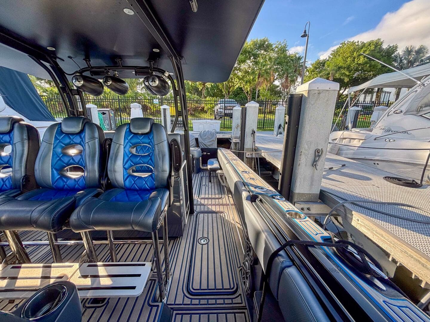 2016 Hydra-Sports 4200 Siesta